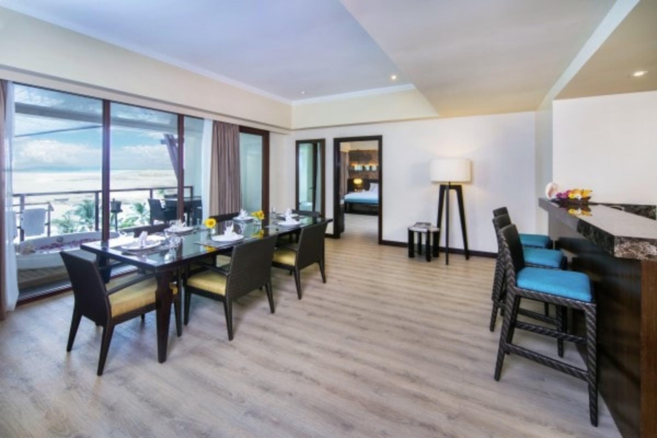 เดอะ เบลเลวู รีสอร์ท ปางเลา ภายนอก รูปภาพ A suite at the hotel