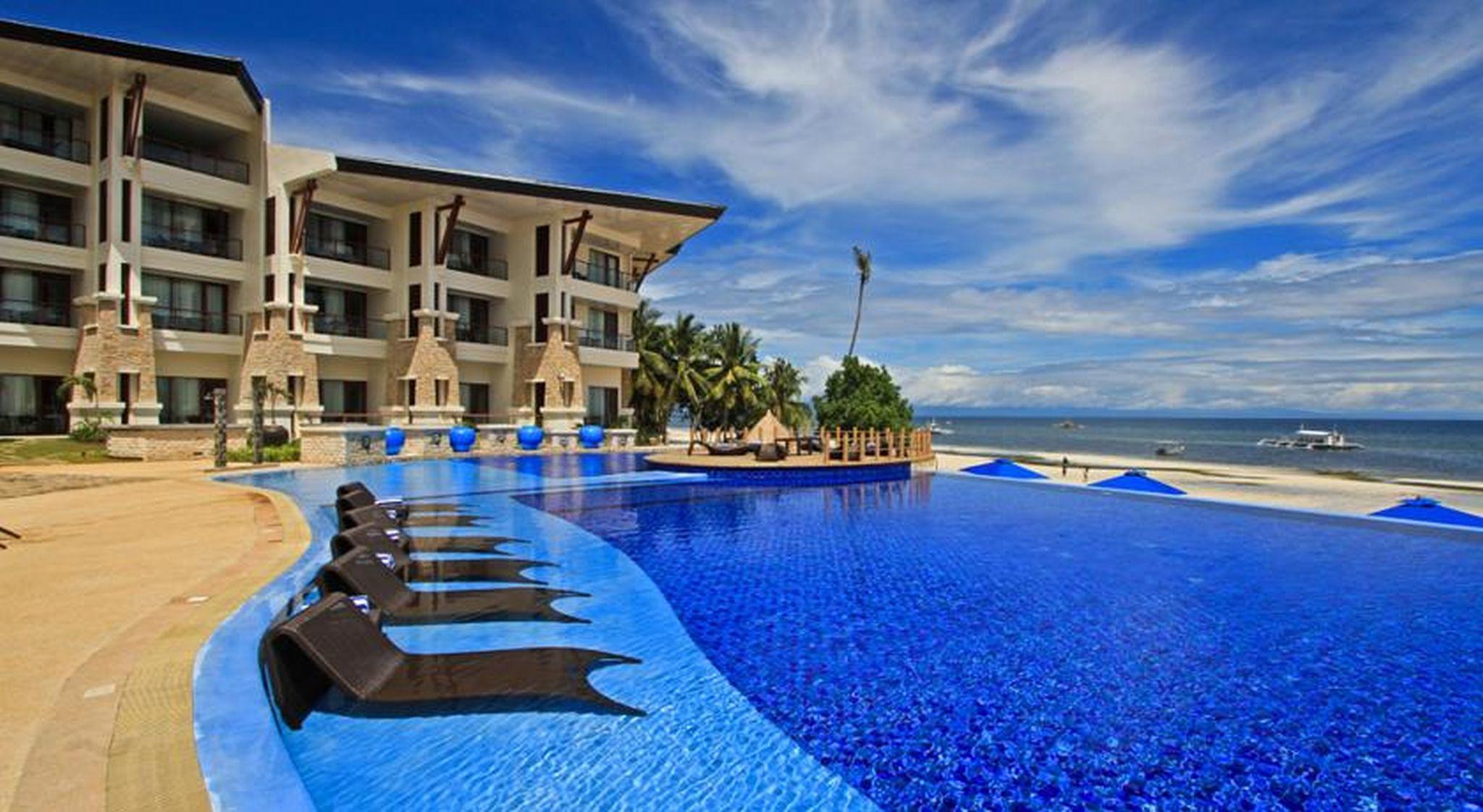 เดอะ เบลเลวู รีสอร์ท ปางเลา ภายนอก รูปภาพ Infinity pool at the Shangri-La Hotel, Mactan Resort