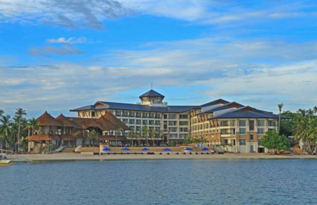 เดอะ เบลเลวู รีสอร์ท ปางเลา ภายนอก รูปภาพ The hotel's main building